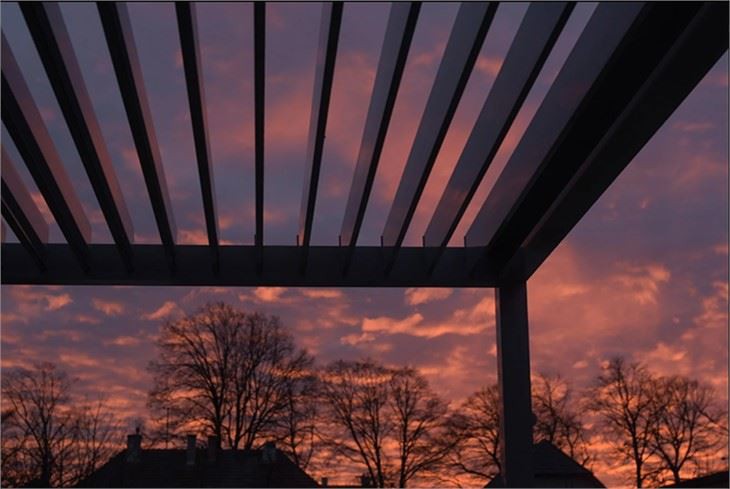 Adjustable Louvered Gazebo